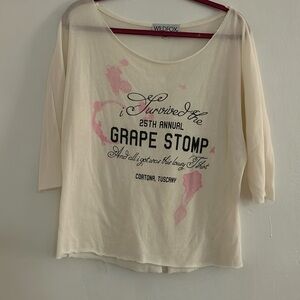 Wild Fox Graphic T-shirt Size M